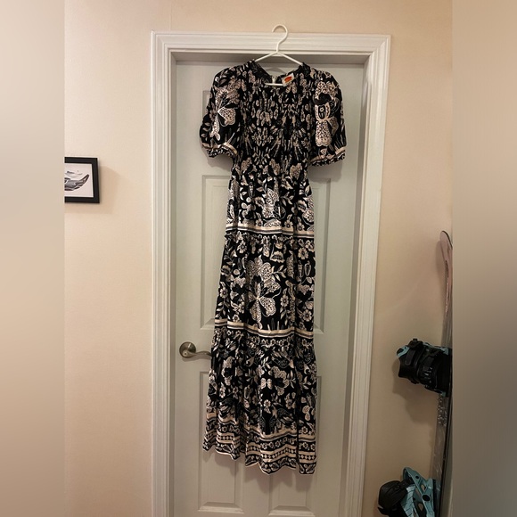 Gorgeous Farm Rio floral Maxi dress NWOT - Picture 5 of 16